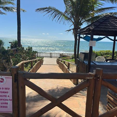 Flat Guarajuba 4 Quartos Terreo A Beira Mar - Pe Na Areia - Governanca Com Arrumadeira E Wi Fi Inclusos Camassari Exterior foto