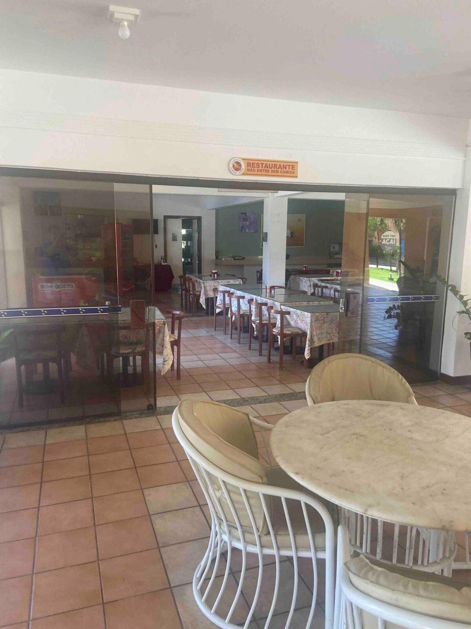 Flat Guarajuba 4 Quartos Terreo A Beira Mar - Pe Na Areia - Governanca Com Arrumadeira E Wi Fi Inclusos Camassari Exterior foto