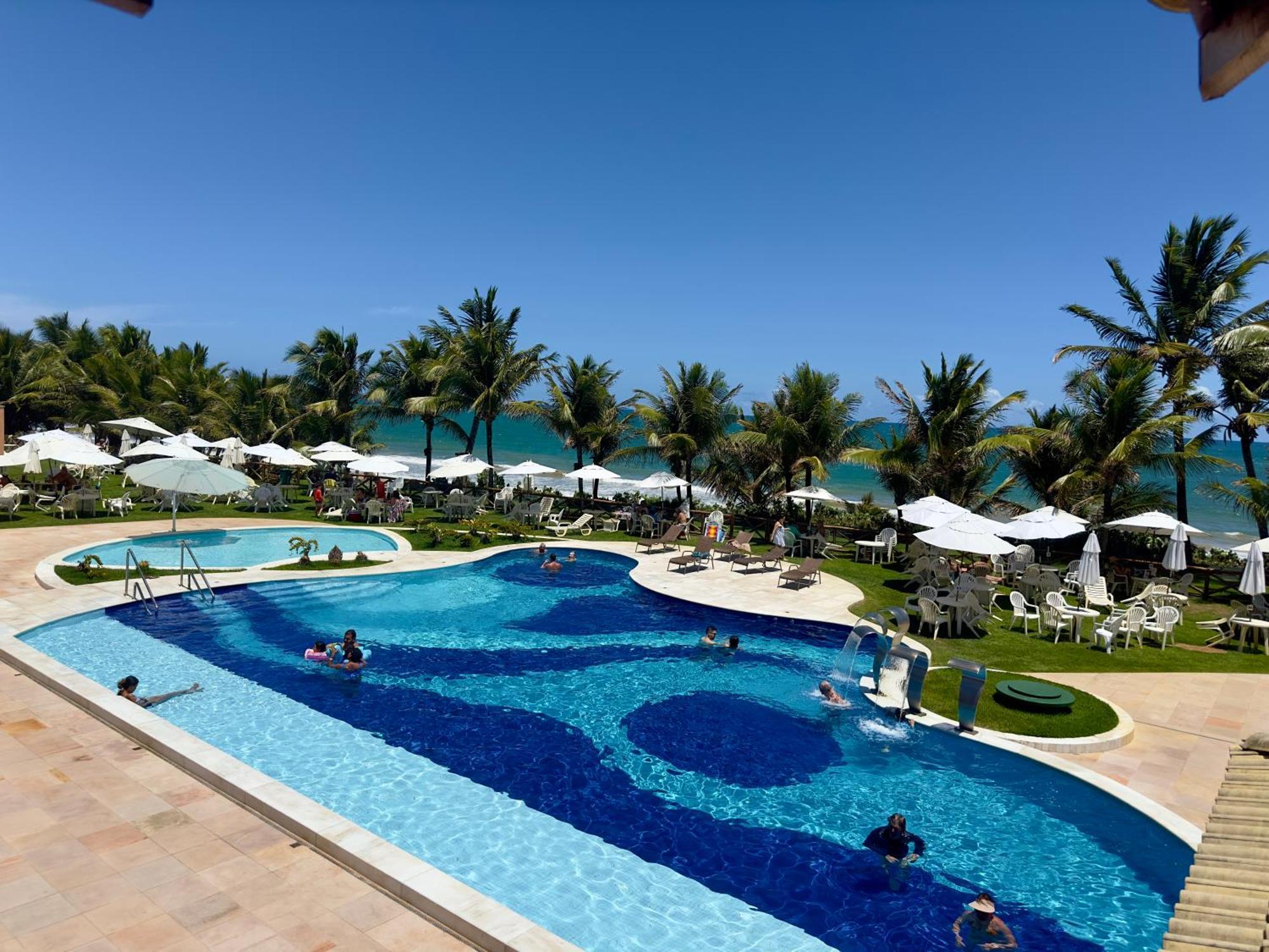 Flat Guarajuba 4 Quartos Terreo A Beira Mar - Pe Na Areia - Governanca Com Arrumadeira E Wi Fi Inclusos Camassari Exterior foto