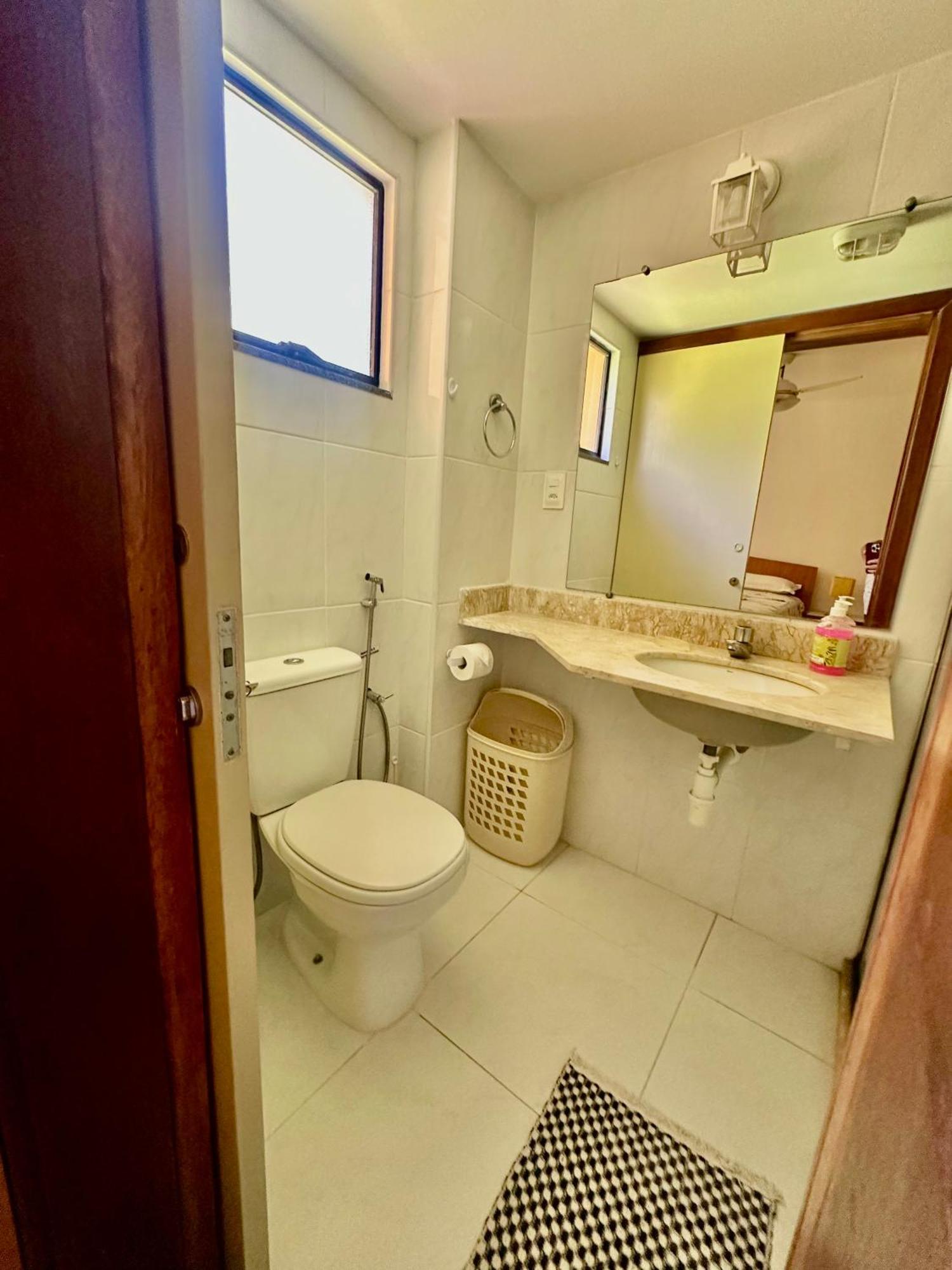 Flat Guarajuba 4 Quartos Terreo A Beira Mar - Pe Na Areia - Governanca Com Arrumadeira E Wi Fi Inclusos Camassari Exterior foto