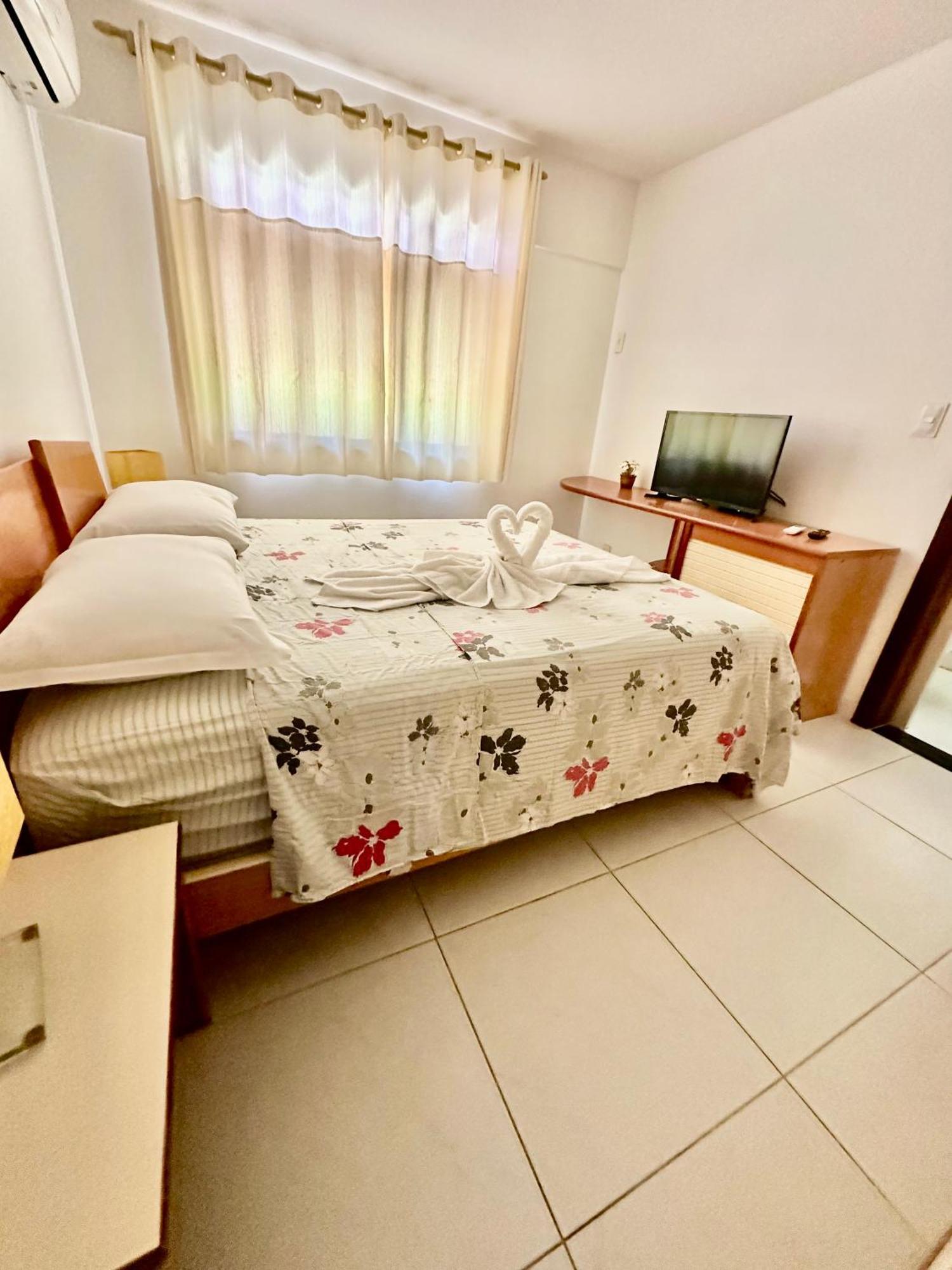 Flat Guarajuba 4 Quartos Terreo A Beira Mar - Pe Na Areia - Governanca Com Arrumadeira E Wi Fi Inclusos Camassari Exterior foto